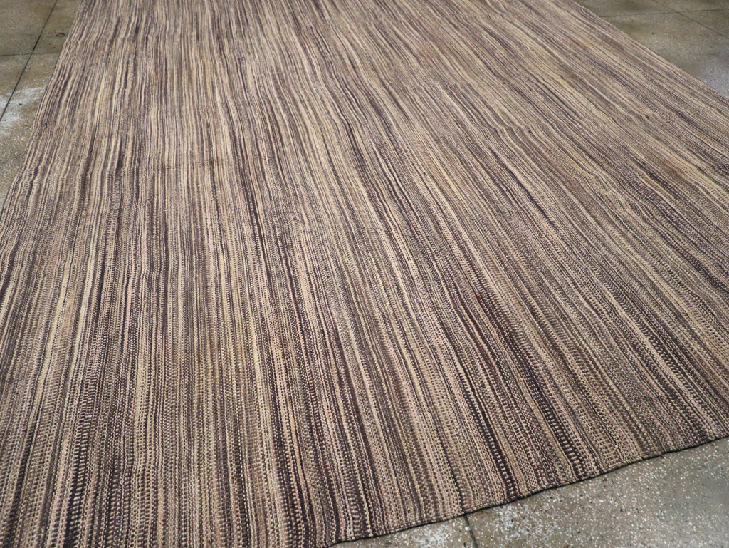 Modern Turkish Flatweave Kilim Large Room Size Carpet, No.30847 - Galerie Shabab