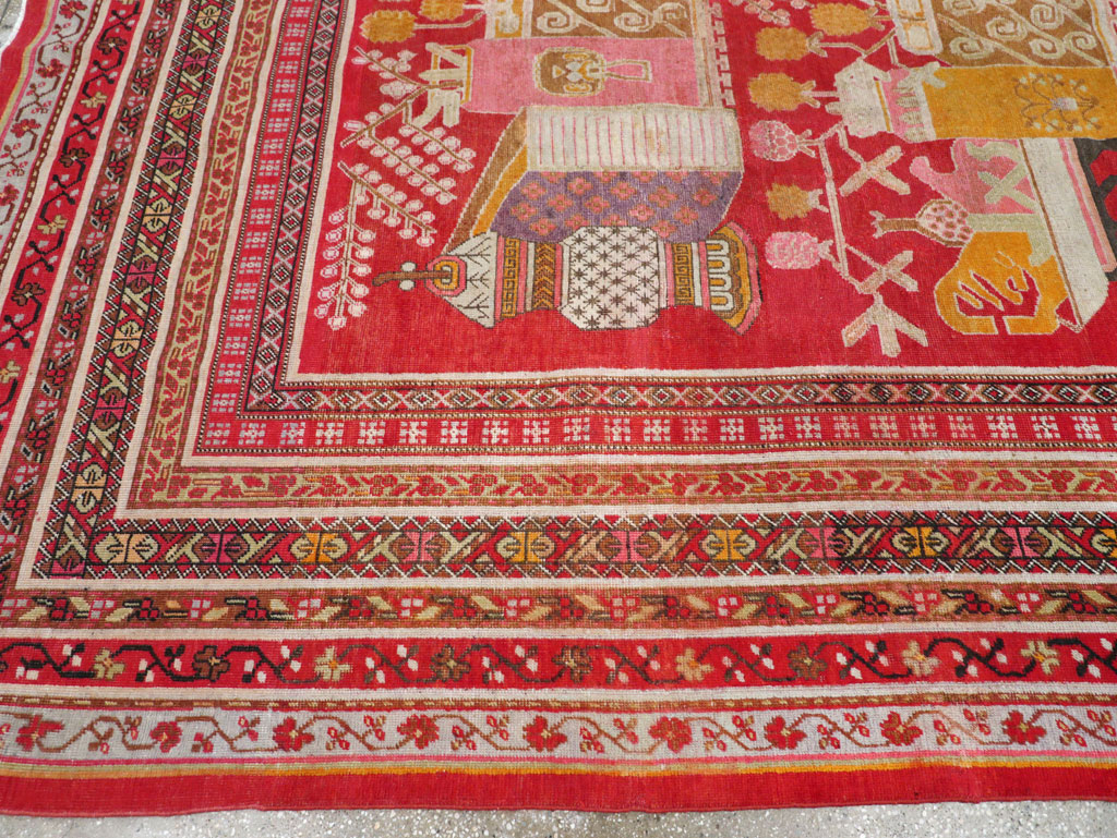 Antique East Turkestan Pictorial Vase Khotan Room Size Carpet, No.30852 - Galerie Shabab