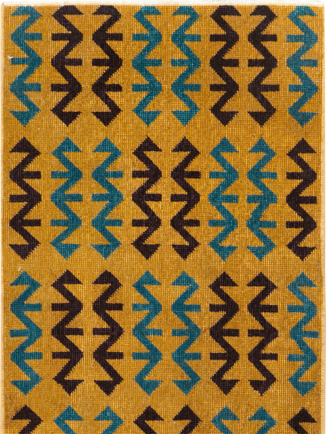 Vintage Anatolian Deco Rug, No.30853 - Galerie Shabab