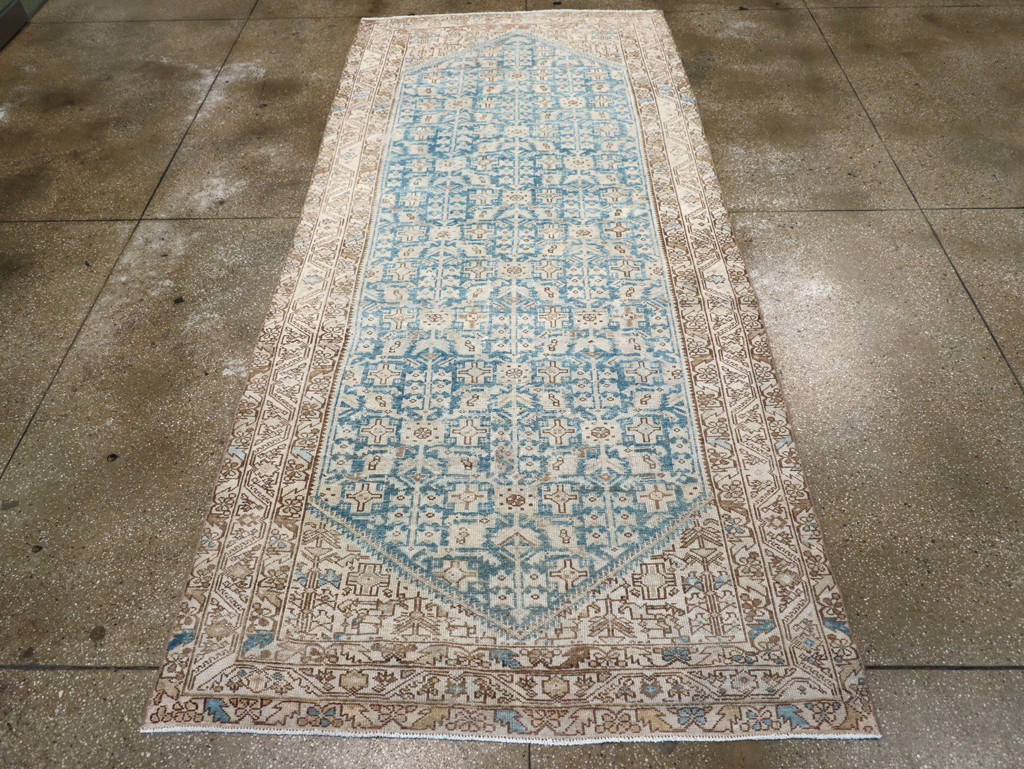 Antique Persian Malayer Gallery Carpet, No.30867 - Galerie Shabab