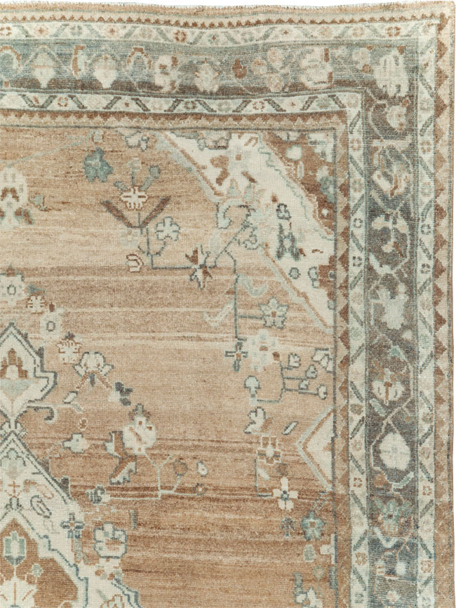 Vintage Persian Malayer Wide Gallery Runner, No.30868 - Galerie Shabab