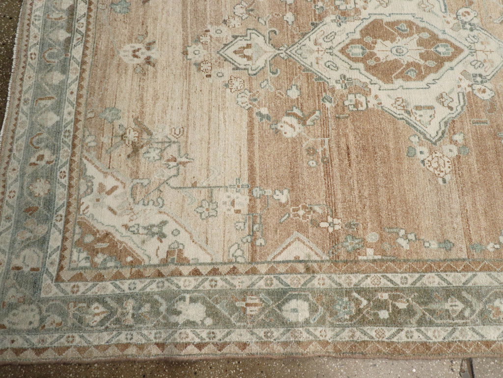 Vintage Persian Malayer Wide Gallery Runner, No.30868 - Galerie Shabab