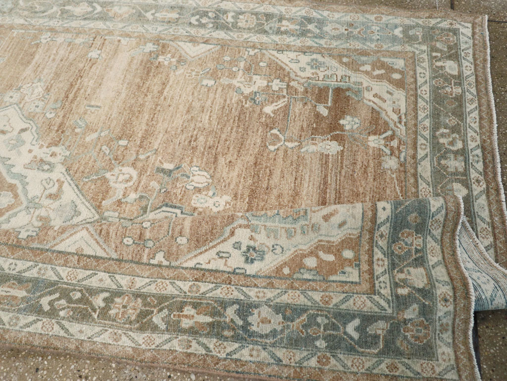Vintage Persian Malayer Wide Gallery Runner, No.30868 - Galerie Shabab