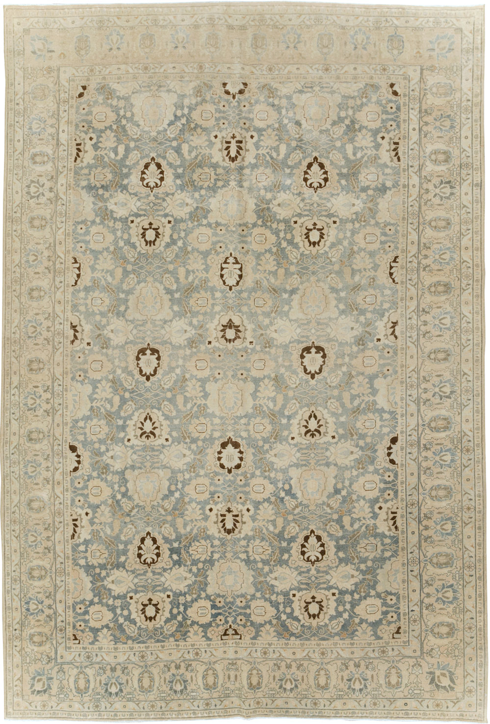 Antique Persian Veramin Carpet, No.30870 - Galerie Shabab