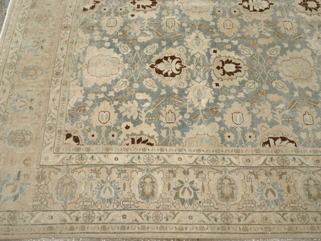 Antique Persian Veramin Carpet, No.30870 - Galerie Shabab