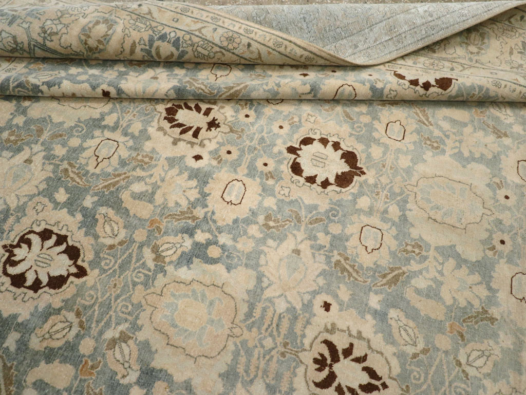 Antique Persian Veramin Carpet, No.30870 - Galerie Shabab