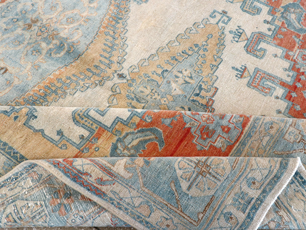 Vintage Persian Veece Room Size Carpet, No.30871 - Galerie Shabab