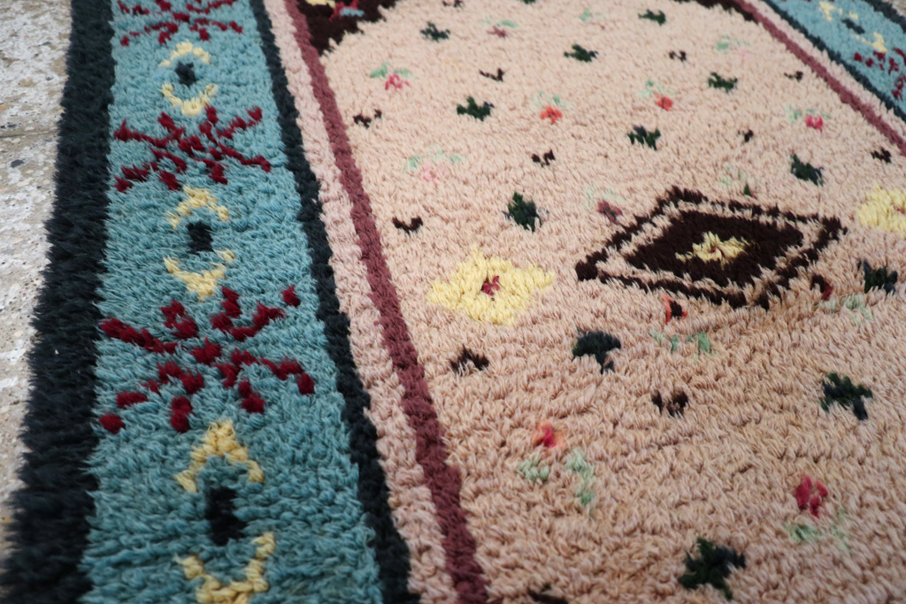 Vintage European Shag Rug, No.30874 - Galerie Shabab