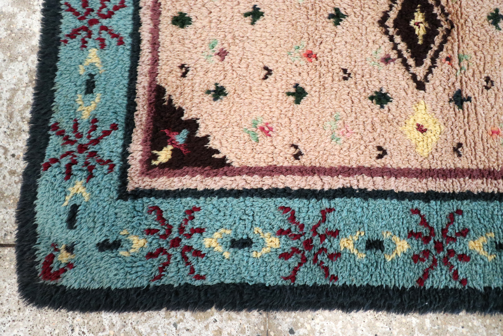 Vintage European Shag Rug, No.30874 - Galerie Shabab