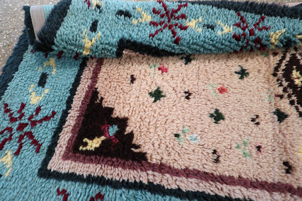 Vintage European Shag Rug, No.30874 - Galerie Shabab