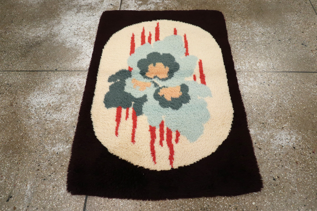 Contemporary European Art Deco Throw Rug, No.30876 - Galerie Shabab