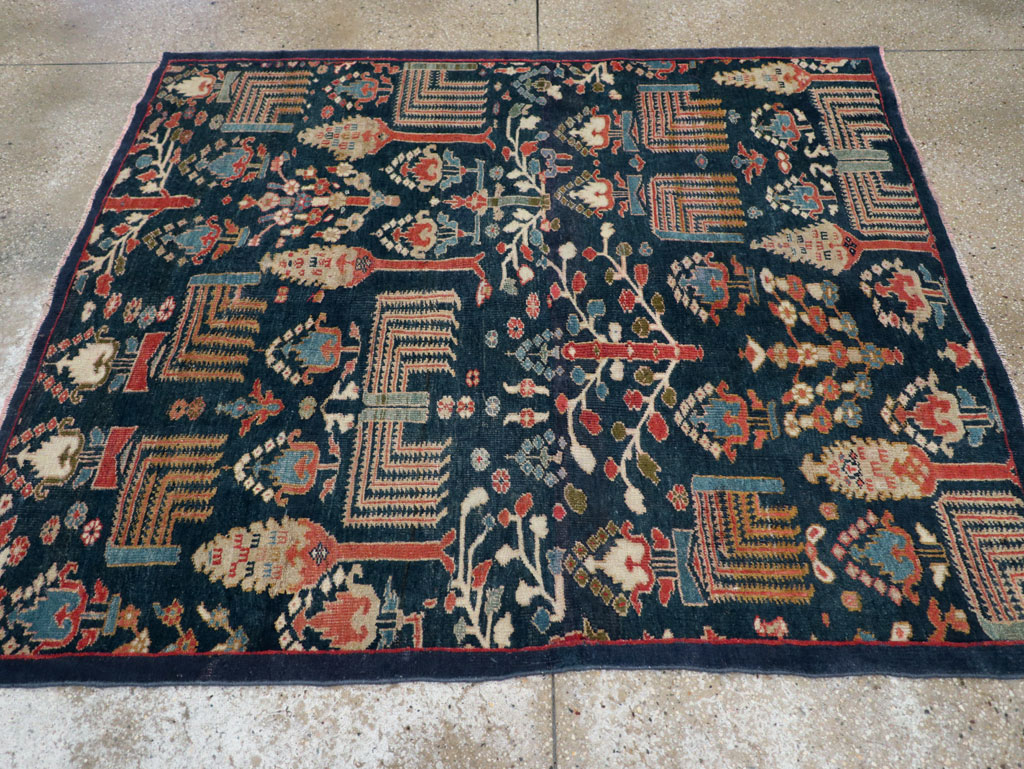 Antique Persian Sultanabad Rug, No.30879 - Galerie Shabab