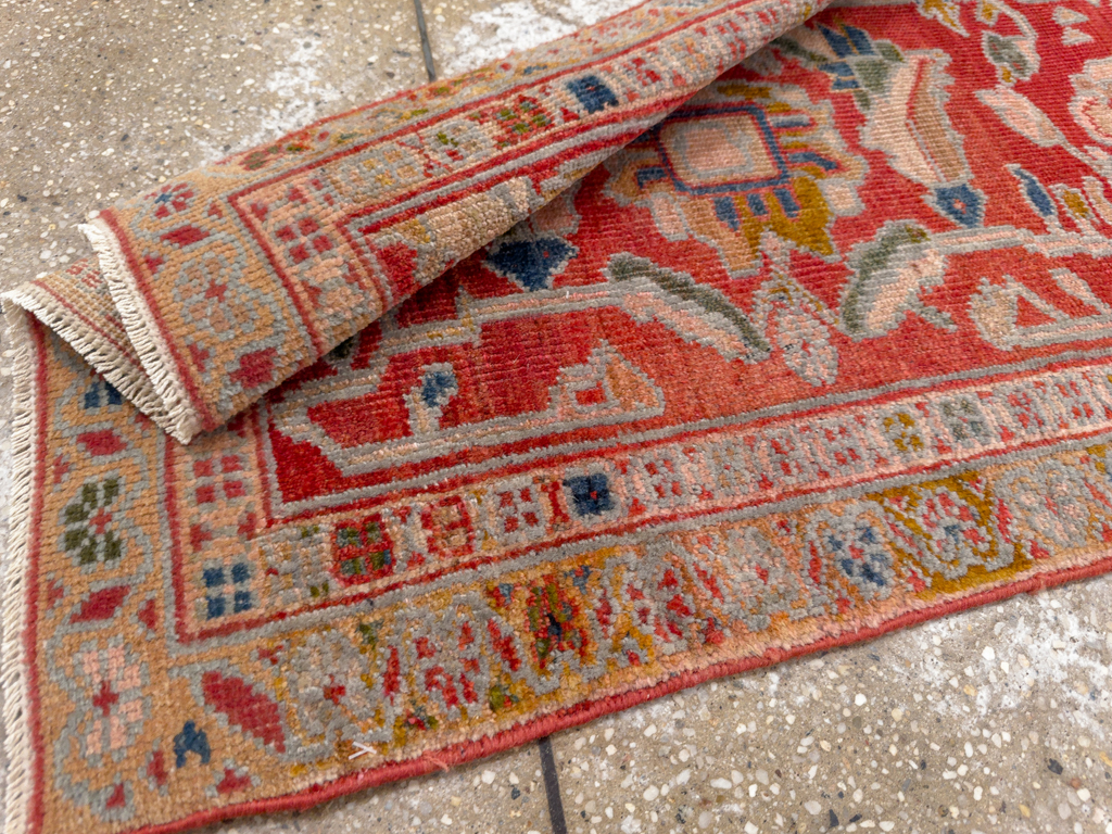 Antique Persian Sultanabad Throw Rug (Pair: 2 of 2), No.30880 - Galerie Shabab