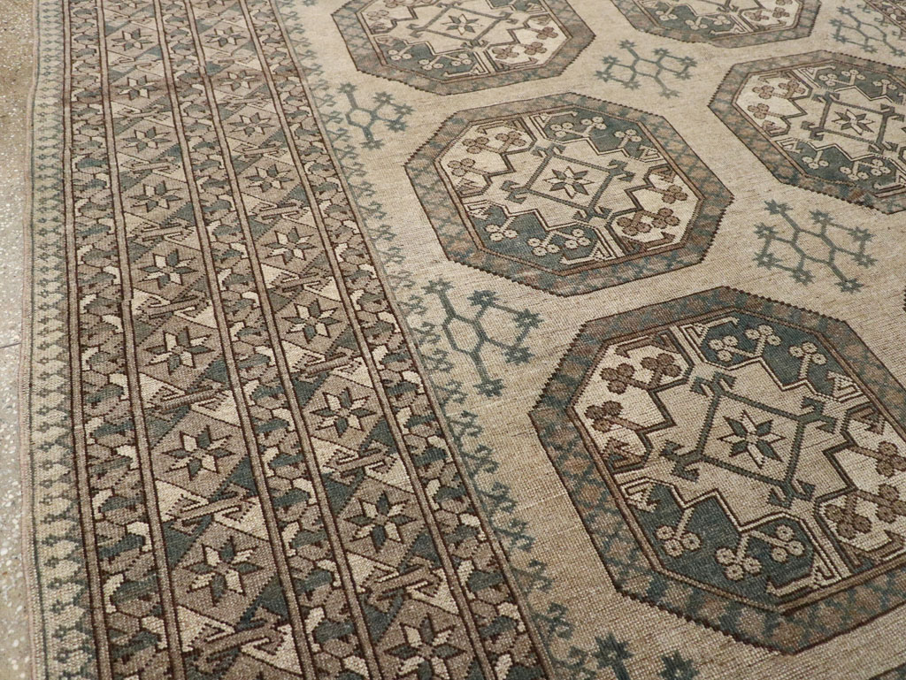 Vintage Central Asian Turkoman Small Room Size Tribal Carpet, No.30884 - Galerie Shabab