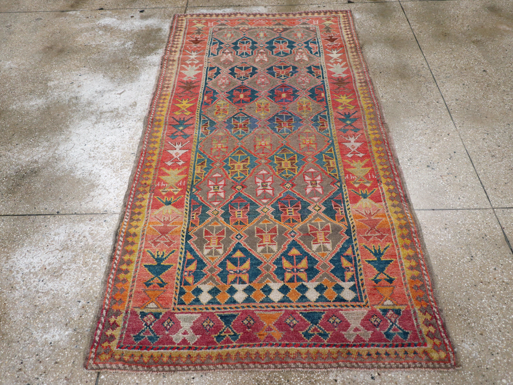 Antique Kazak Rug, No.30894 - Galerie Shabab