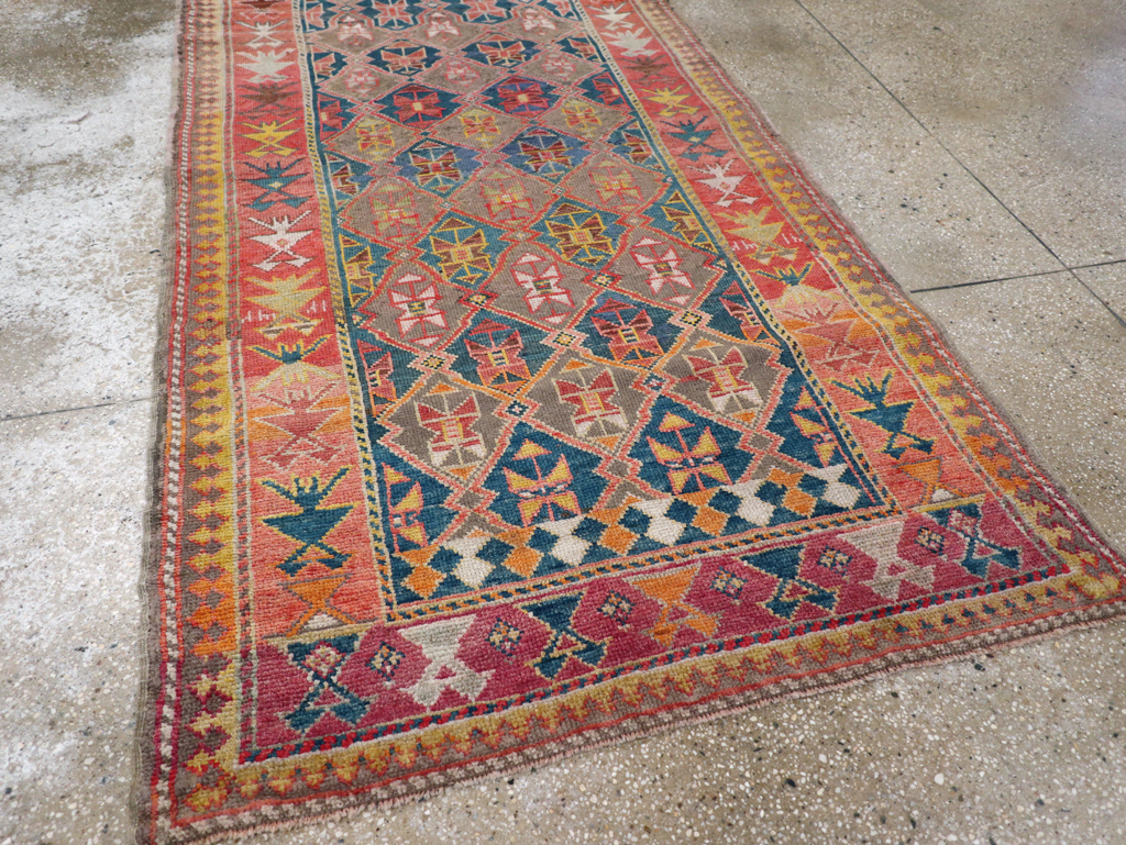 Antique Caucasian Kazak Rug, No.30894 - Galerie Shabab