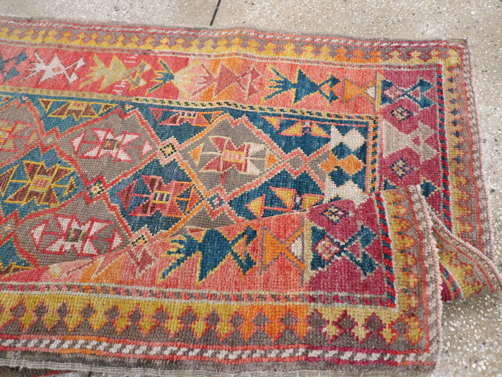 Antique Kazak Rug, No.30894 - Galerie Shabab
