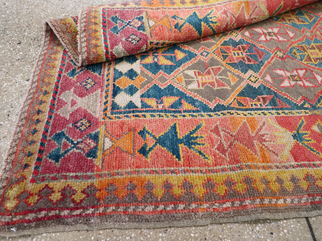 Antique Kazak Rug, No.30894 - Galerie Shabab