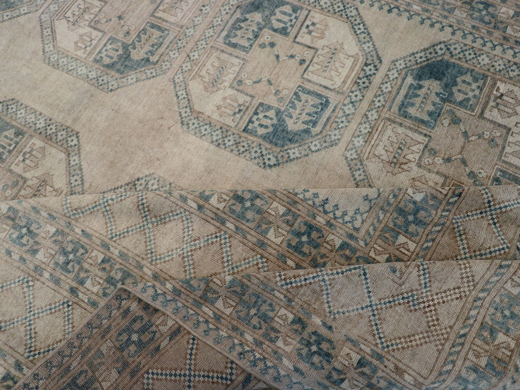 Vintage Turkoman Carpet, No.30904 - Galerie Shabab