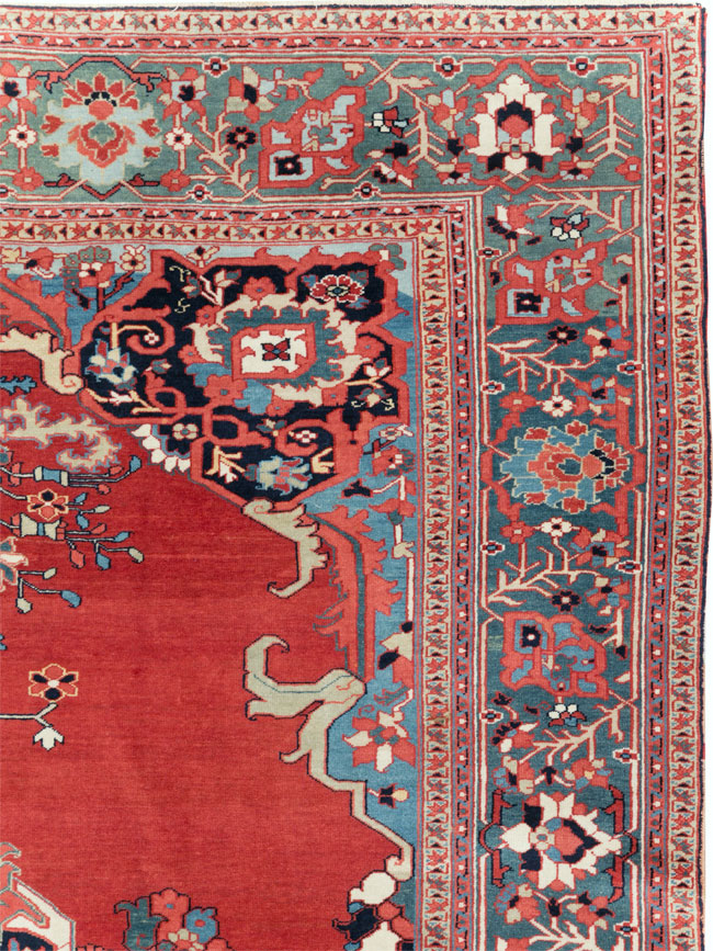 Antique Persian Serapi Room Size Carpet, No.30912 - Galerie Shabab