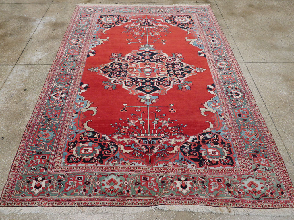 Antique Persian Serapi Room Size Carpet, No.30912 - Galerie Shabab