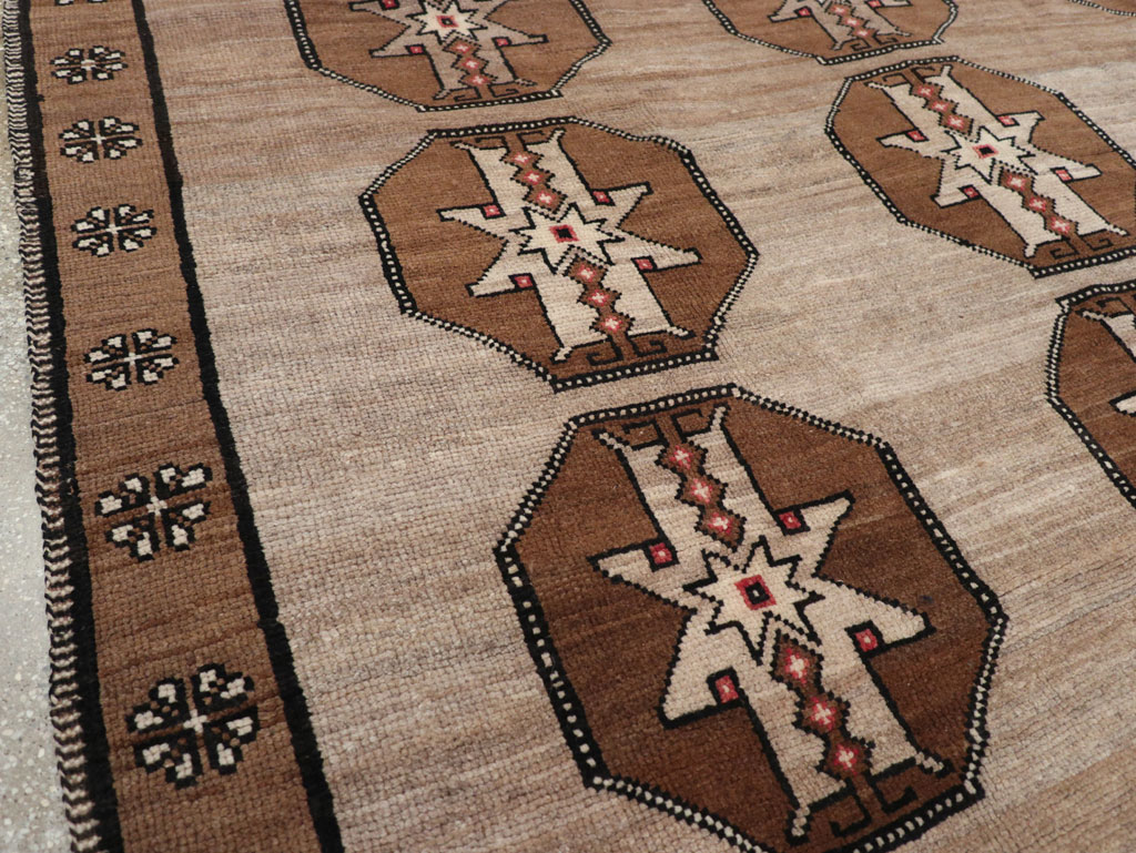 Vintage Turkish Anatolian Carpet, No.30920 - Galerie Shabab
