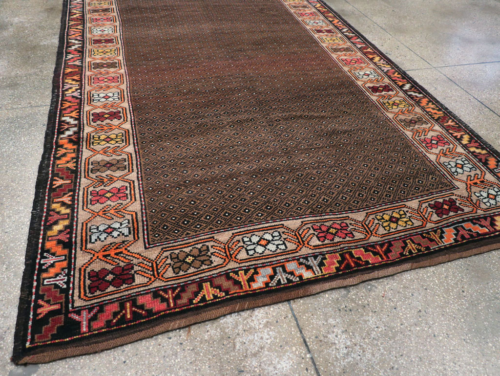 Vintage Turkish Anatolian Gallery Carpet, No.30922 - Galerie Shabab