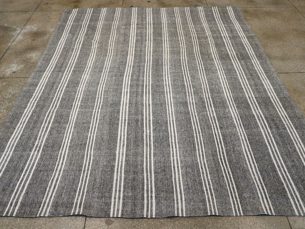 Vintage Turkish Flatweave Room Size Carpet, No.30924 - Galerie Shabab