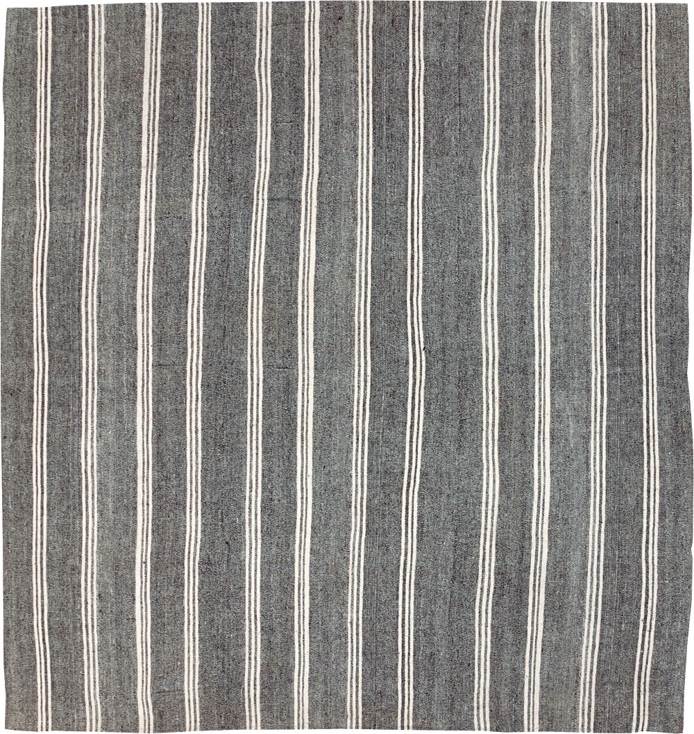 Vintage Turkish Flatweave Kilim Small Room Size Carpet, No.30925 - Galerie Shabab