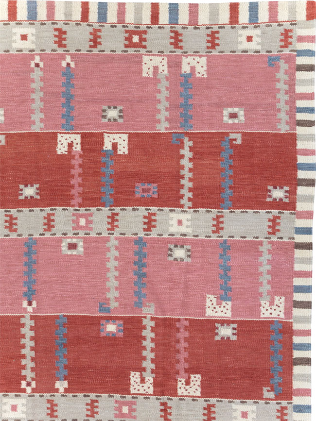 Swedish Inspired Contemporary Turkish Flatweave Kilim Room Size Carpet, No.30926 - Galerie Shabab