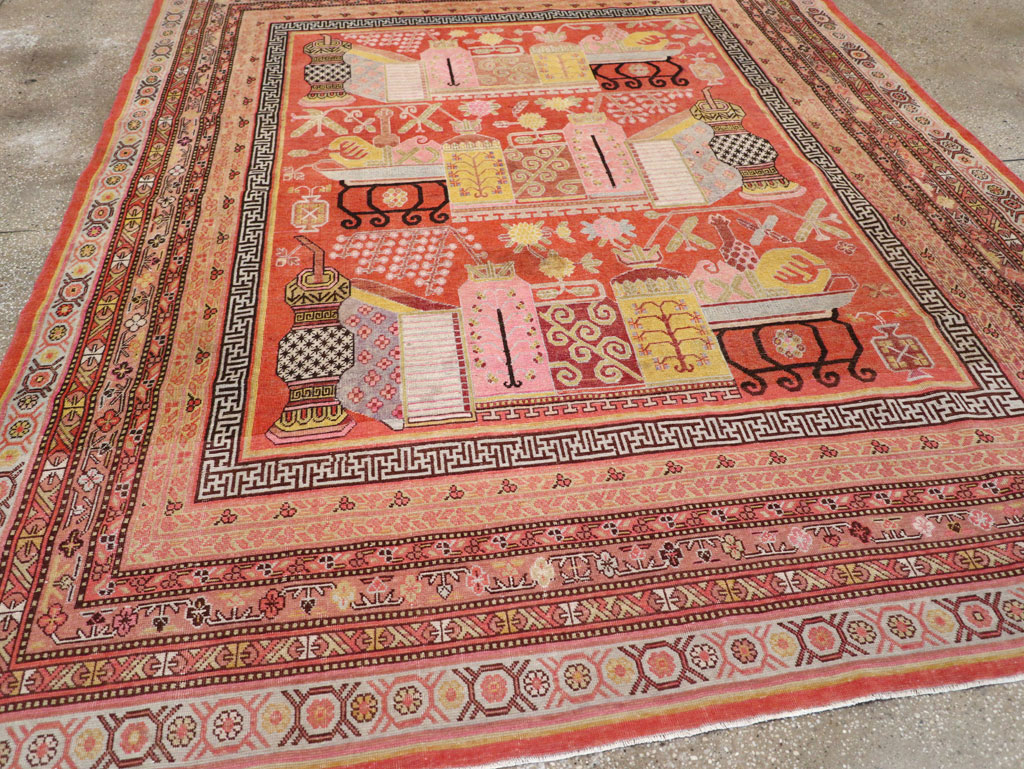 Antique East Turkestan Vase Khotan Room Size Carpet, No.30927 - Galerie Shabab