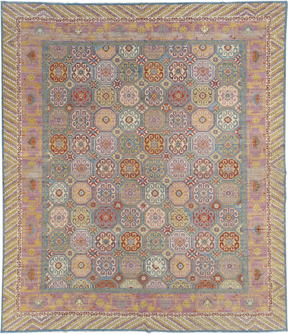 Contemporary East Turkestan Khotan Large Room Size Carpet, No.30930 - Galerie Shabab