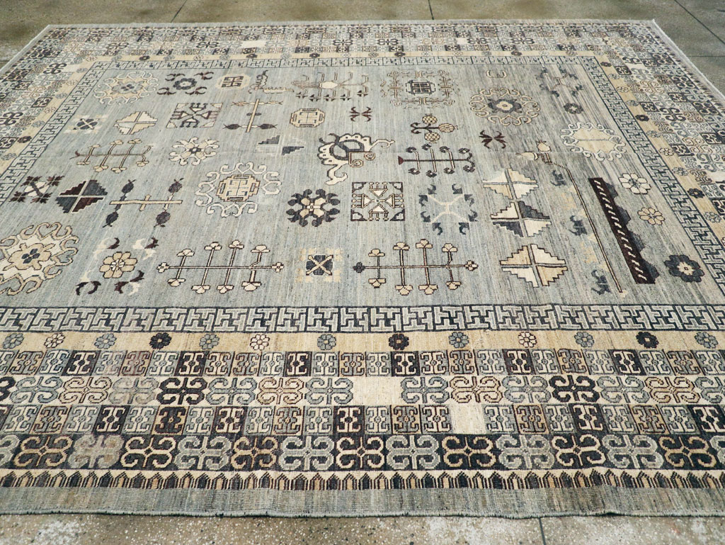 Contemporary East Turkestan Khotan Room Size Carpet, No.30931 - Galerie Shabab