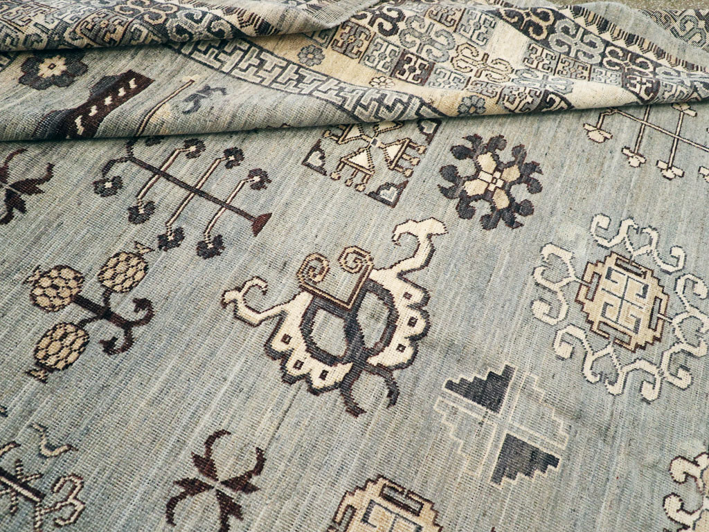 Contemporary East Turkestan Khotan Room Size Carpet, No.30931 - Galerie Shabab