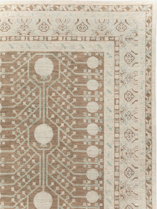 Contemporary East Turkestan Khotan Large Room Size Carpet, No.30933 - Galerie Shabab