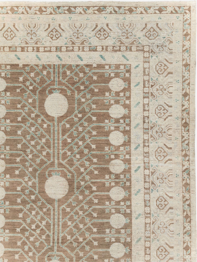 Contemporary East Turkestan Khotan Large Room Size Carpet, No.30933 - Galerie Shabab