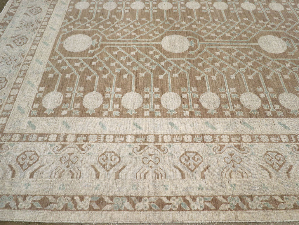 Contemporary East Turkestan Khotan Large Room Size Carpet, No.30933 - Galerie Shabab