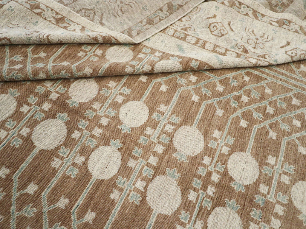 Modern East Turkestan Khotan Large Room Size Carpet, No.30934 - Galerie Shabab
