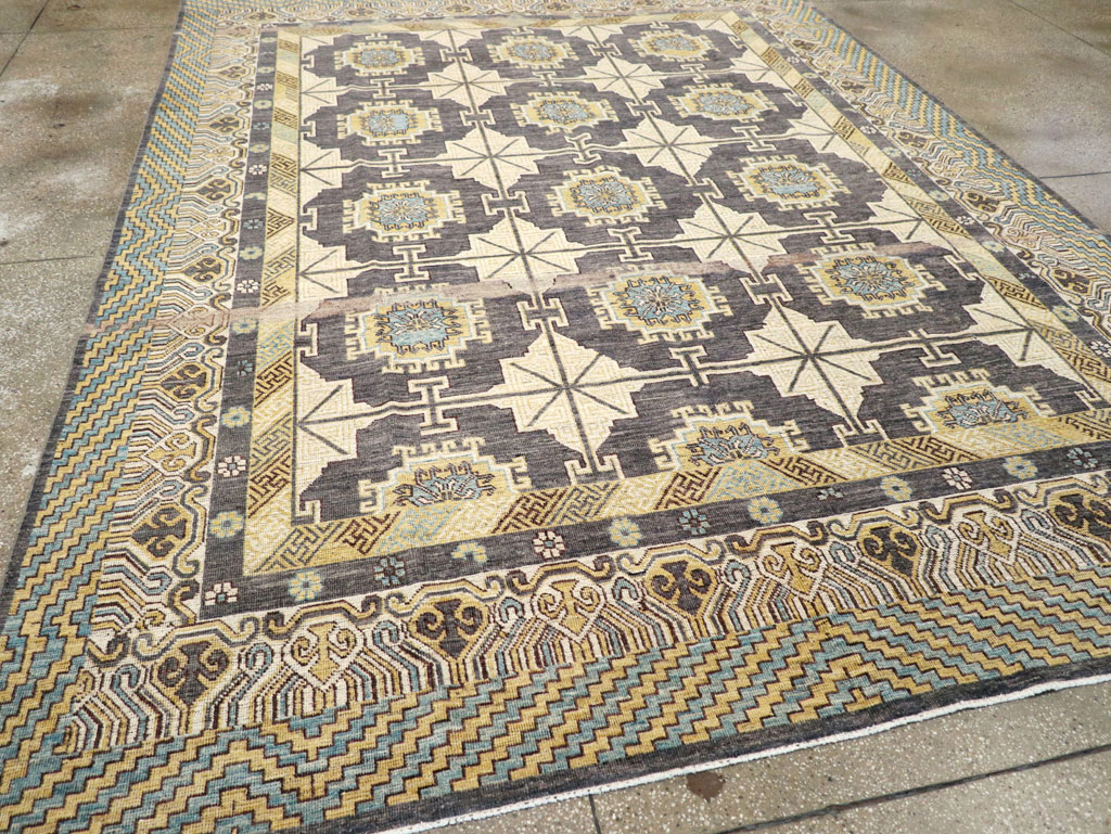 Contemporary East Turkestan Khotan Room Size Carpet, No.30935 - Galerie Shabab