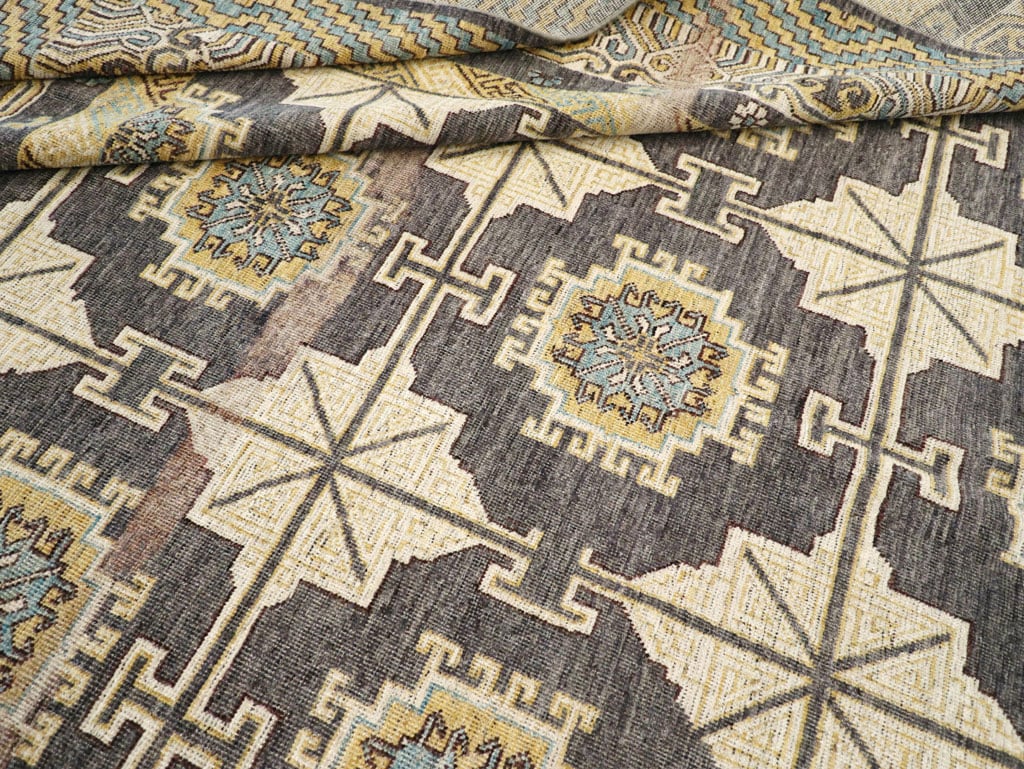 Contemporary East Turkestan Khotan Room Size Carpet, No.30935 - Galerie Shabab
