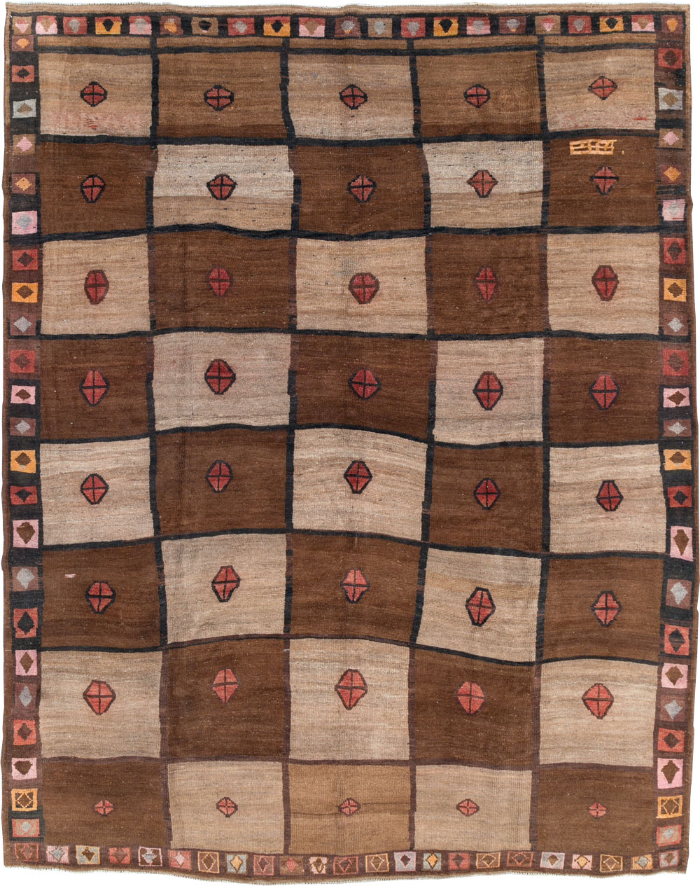 Vintage Turkish Anatolian Tribal Room Size Carpet, No.30938 - Galerie Shabab