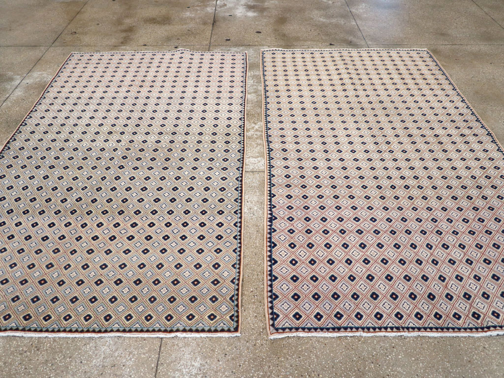 Vintage Persian Kashan Accent Rug (Pair: 1 of 2), No.30945 - Galerie Shabab