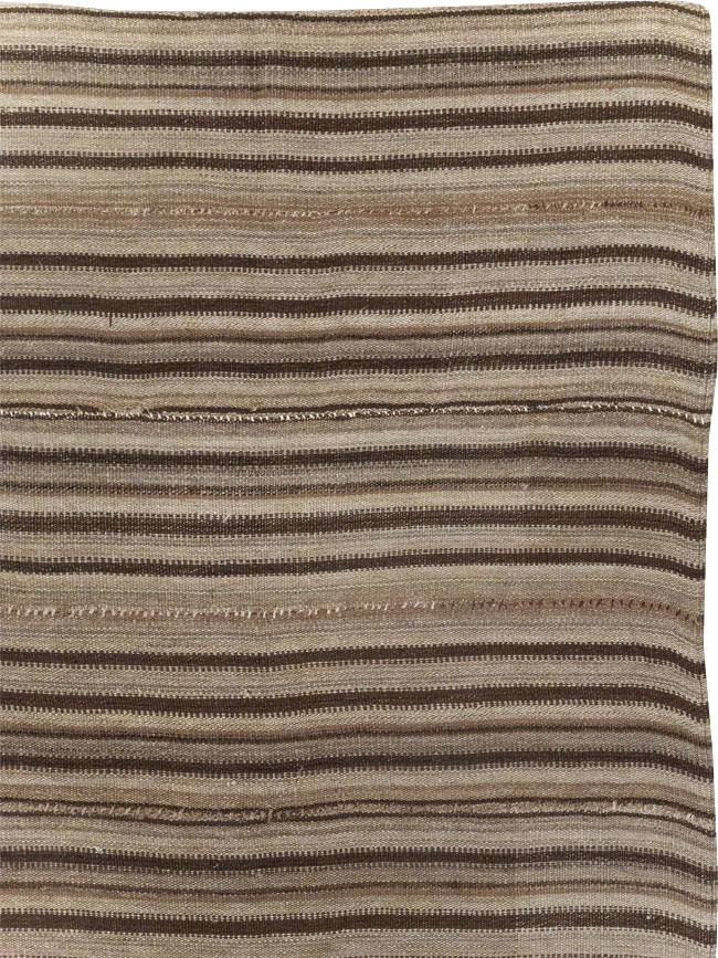 Vintage Turkish Flatweave Kilim Square Room Size Carpet, No.30949 - Galerie Shabab