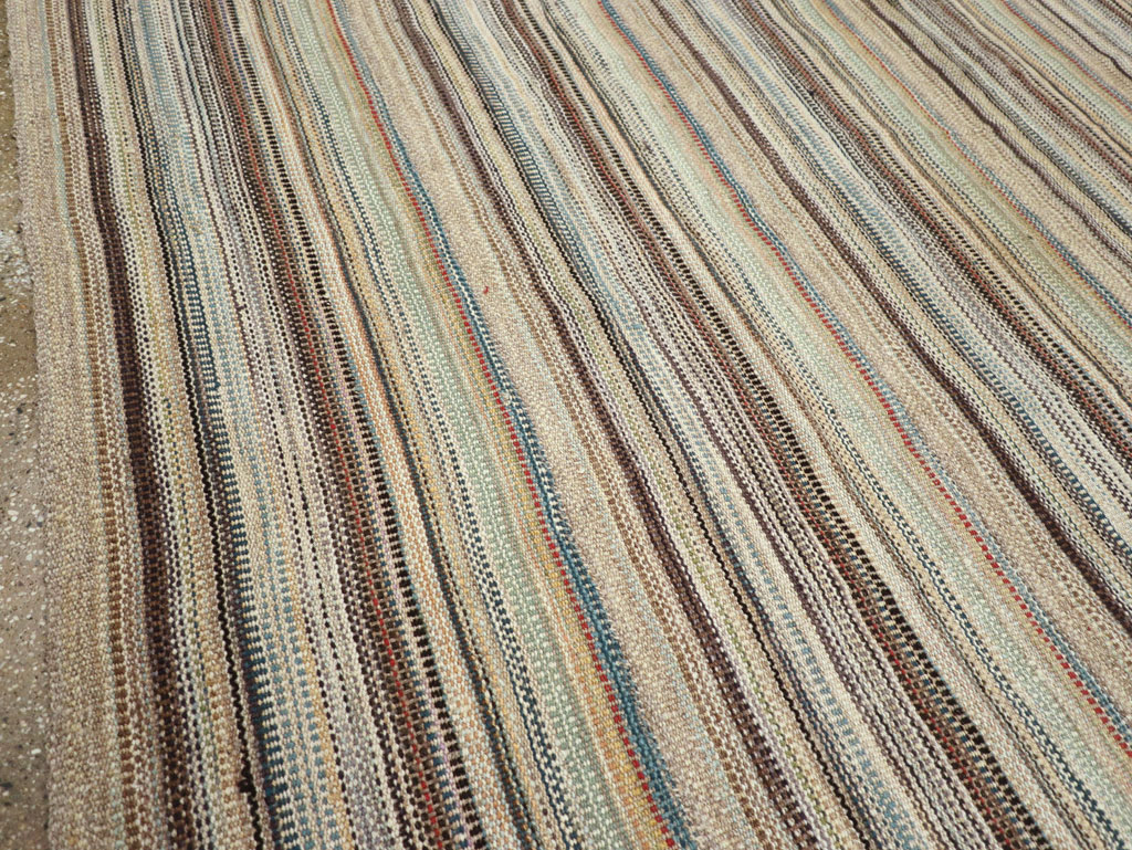 Modern Turkish Flatweave Room Size Carpet, No.30950 - Galerie Shabab