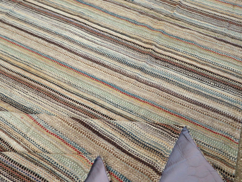 Modern Turkish Flatweave Room Size Carpet, No.30950 - Galerie Shabab