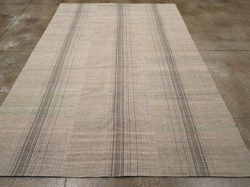 Modern Turkish Flatweave Kilim Room Size Carpet, No.30960 - Galerie Shabab