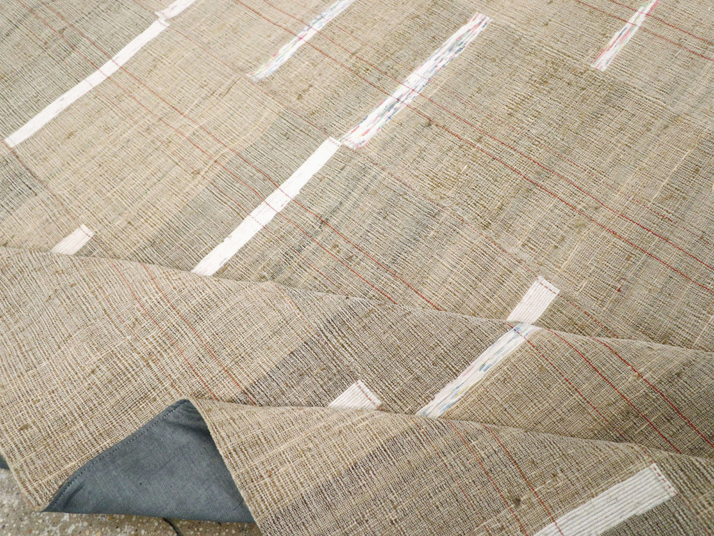 Contemporary Turkish Flatweave Kilim Room Size Carpet, No.30962 - Galerie Shabab