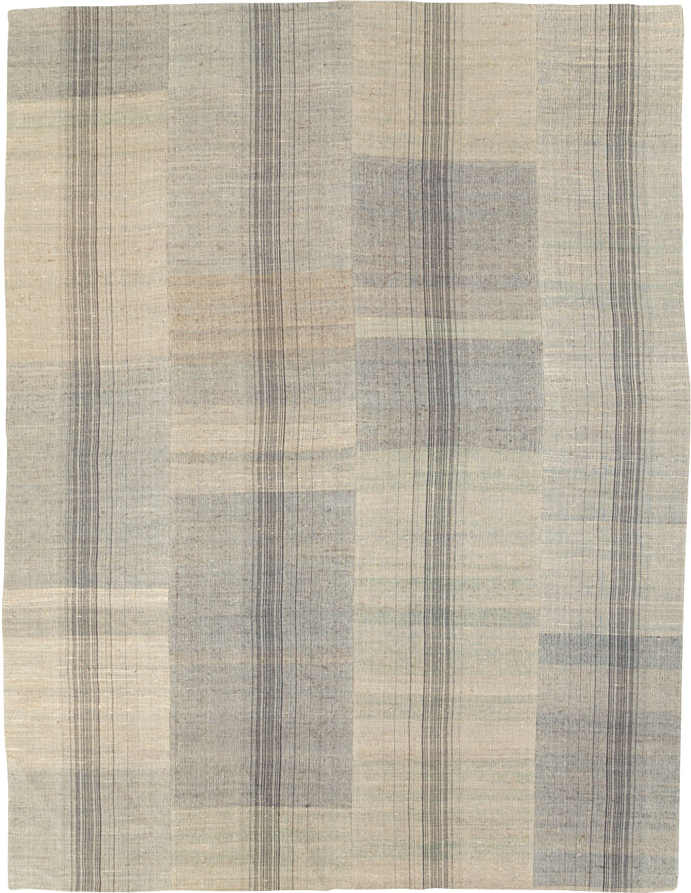 Vintage Turkish Flatweave Kilim Room Size Carpet, No.30963 - Galerie Shabab