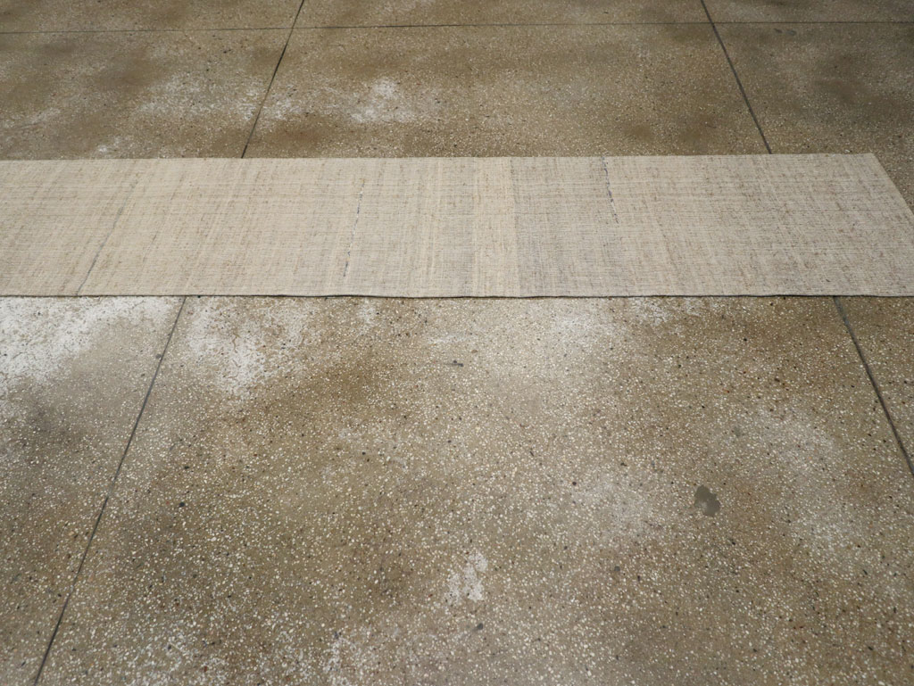 Vintage Turkish Flatweave Kilim Long Runner, No.30964 - Galerie Shabab