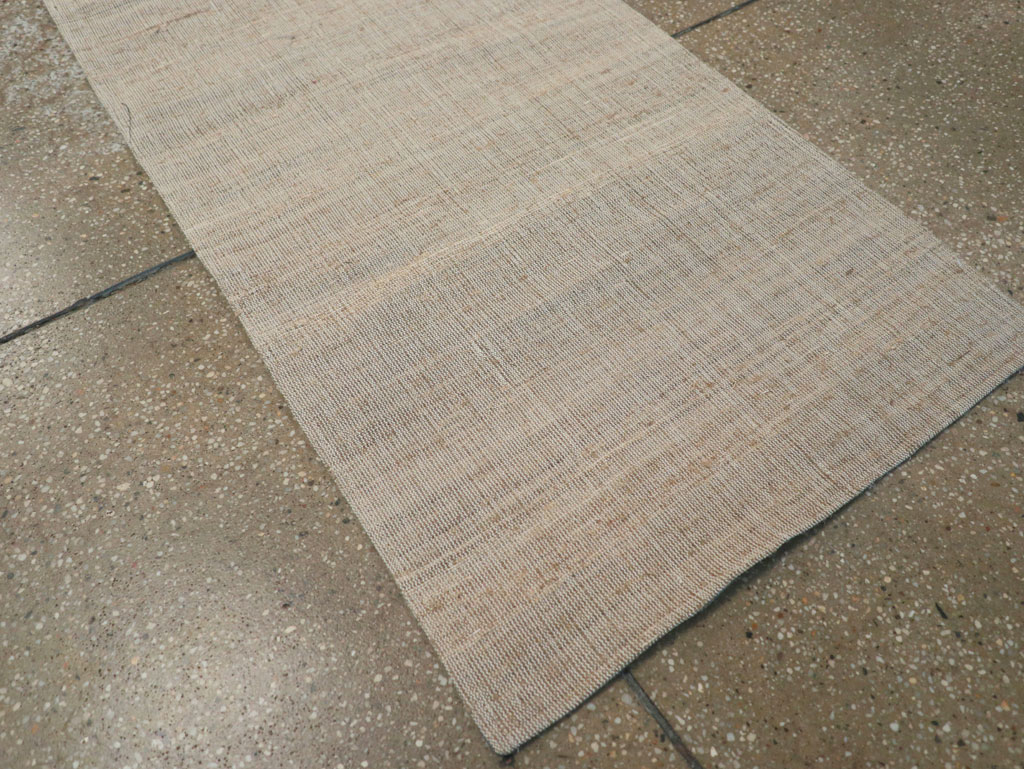 Vintage Turkish Flatweave Kilim Long Runner, No.30965 - Galerie Shabab